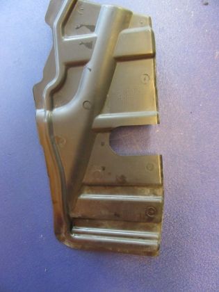 Bild von UNTERE ABDECKUNG RECHTS, KIA CEED (ED)