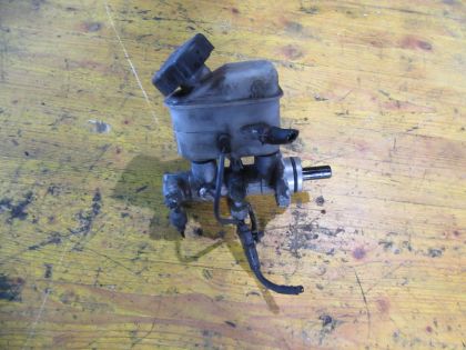 Bild von HAUPTBREMSZYLINDER, KIA CARENS II 2,0 CRDi