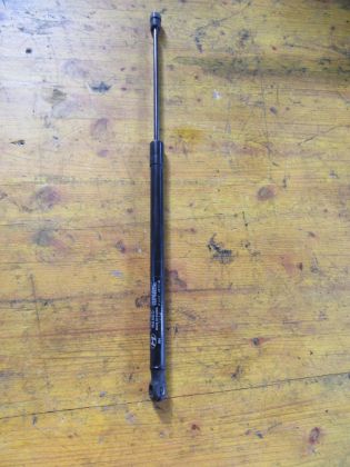 Picture of DÄMPFER GASFEDER HEBER HECKKLAPPE RECHTS, HYUNDAI ACCENT (MC) 1,4