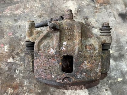 Picture of BREMSSATTEL RECHTS VORNE, HYUNDAI GETZ 1,1