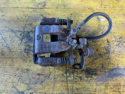 Bild von BREMSSATTEL RECHTS HINTEN, KIA RIO 1,2 (UB)