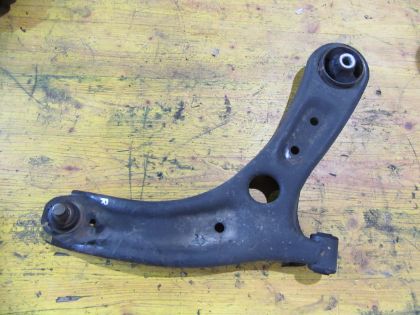 Picture of QUERLENKER RECHTS VORNE, KIA RIO (YB)