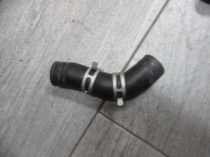 Picture of KÜHLWASSERSCHLAUCH KURZ, HYUNDAI i20 1,25 LIMITED PLUS