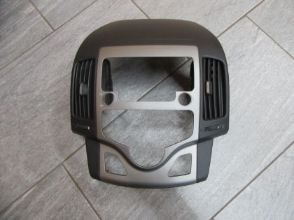 Bild von VERKLEIDUNG MITTE inkl. LUFTDÜSEN , HYUNDAI i30/i30CW (FD)