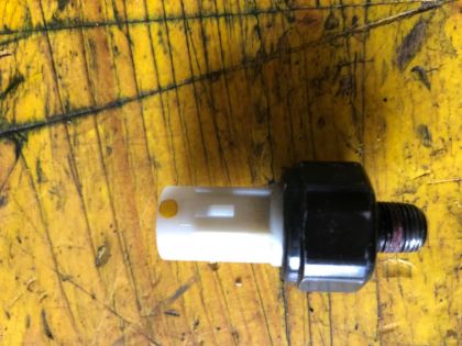 Bild von ÖLDRUCKSCHALTER, KIA RIO (YB)