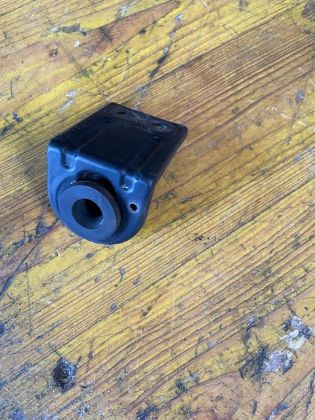 Bild von HALTERUNG KÜHLER RECHTS, KIA RIO 1,2 (UB)