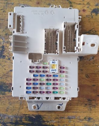 Picture of SICHERUNGSKASTEN, HYUNDAI i40