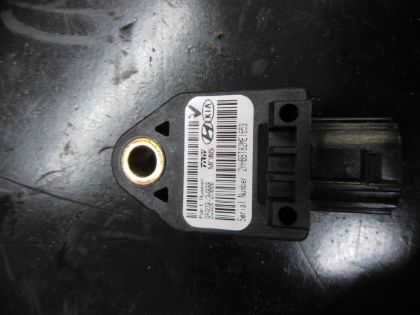 Picture of CRASH SENSOR TÜR LINKS, KIA CEED (ED)