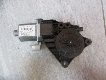 Picture of MOTOR FENSTERHEBER RECHTS VORNE, HYUNDAI IX20