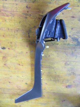 Picture of VERKLEIDUNG inkl. LUFTDÜSE RECHTS MITTE, HYUNDAI i30 (GD)