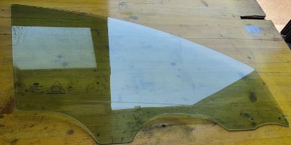 Picture of SEITENSCHEIBE VORNE RECHTS, HYUNDAI i30 CW (FD)
