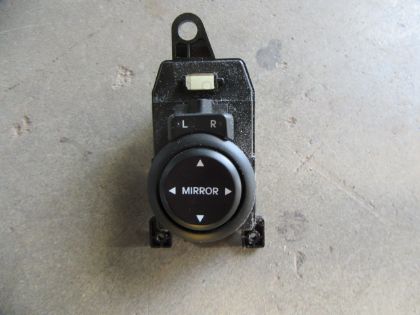 Picture of SCHALTER ELEKTRISCHE SPIEGELEINSTELLUNG, HYUNDAI i20 (PB)