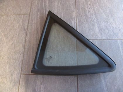 Picture of FIXELEMENT DREIECKSSCHEIBE LINKS HINTEN, KIA CEED (ED)