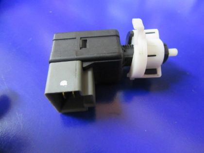 Bild von BREMSLICHTSCHALTER, KIA CEED SW