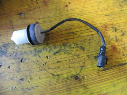 Bild von SENSOR SCHEIBENWASCHBEHÄLTER FLÜSSIGKEITSSTAND,  HYUNDAI i30 (GD)