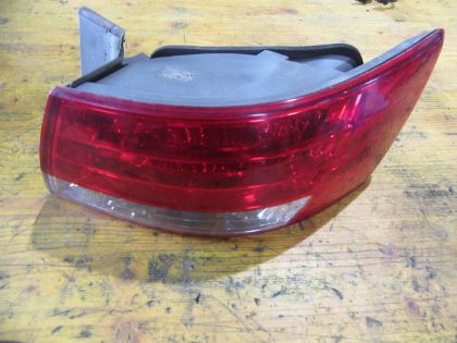 Picture of HECKLEUCHTE RECHTS AUSSEN, HYUNDAI SONATA 2,4