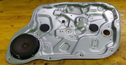 Picture of FENSTERHEBER inkl. LAUTSPRECHER RECHTS VORNE, CEED 1,6 CRDi (ED)