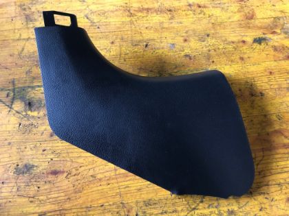 Bild von VERKLEIDUNG FUSSRAUM LINKS, KIA RIO (YB)