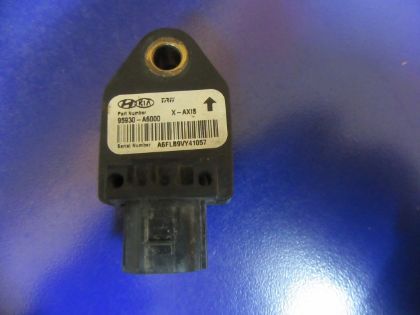 Bild von AIRBAG SENSOR CRAHSENSOR, HYUNDAI i30 1.6 CRDi