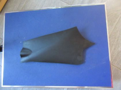 Picture of VERKLEIDUNG MITTELKONSOLE RECHTS, KIA CEED (ED)