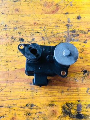 Picture of KLAPPENSTELLMOTOR, HYUNDAI TUCSON 2,0 CRDi VGT (JM)