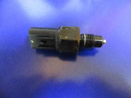 Picture of SCHALTER RÜCKFAHRLICHT RETOURGANG, HYUNDAI GETZ 1.1 GL