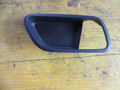 Picture of GEHÄUSE TÜRGRIFF INNEN RECHTS HINTEN, HYUNDAI i10 1,1 (IA)