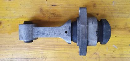 Picture of ROLLSTANGE GETRIEBEHALTERUNG, HYUNDAI i40